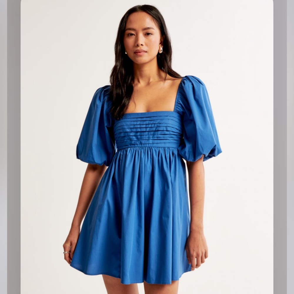 The A&F Emerson Poplin Puff Sleeve Mini Dress